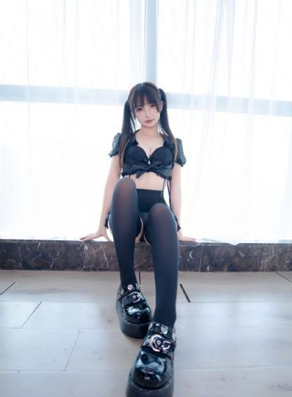 婷婷一二区_720免费高清观看